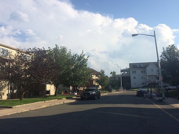 4th image of 26 Koritz Way Unit 302