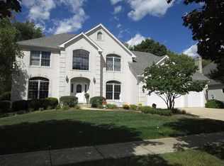 507 Ridgelawn Trl, Batavia, IL 60510