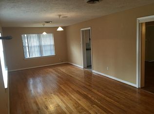 9918 Pine Lake Dr, Houston, TX 77055