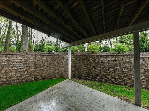 4th image of 21 Forest Cove Dr #13