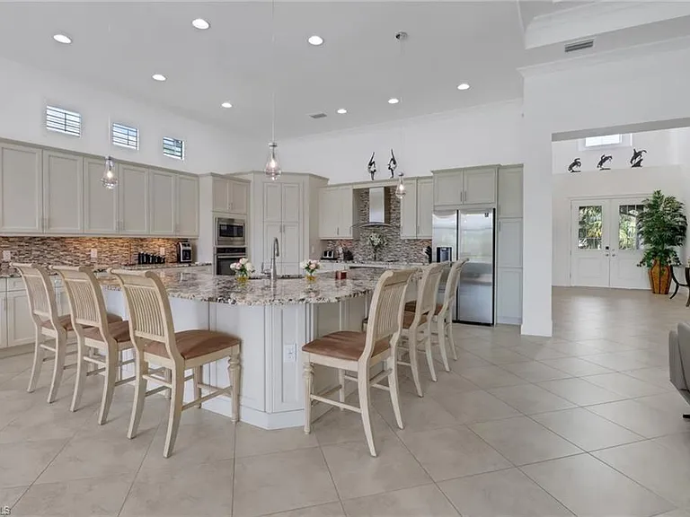 5054 Andros Dr — Photo 5