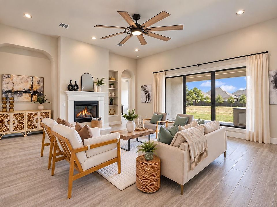1st image of 227 Dally Ct