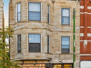 916 N Ashland Ave APT 2F, Chicago, IL 60622