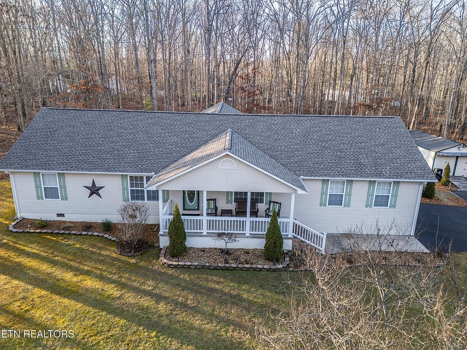 1st image of 707 Robin Hood Dr