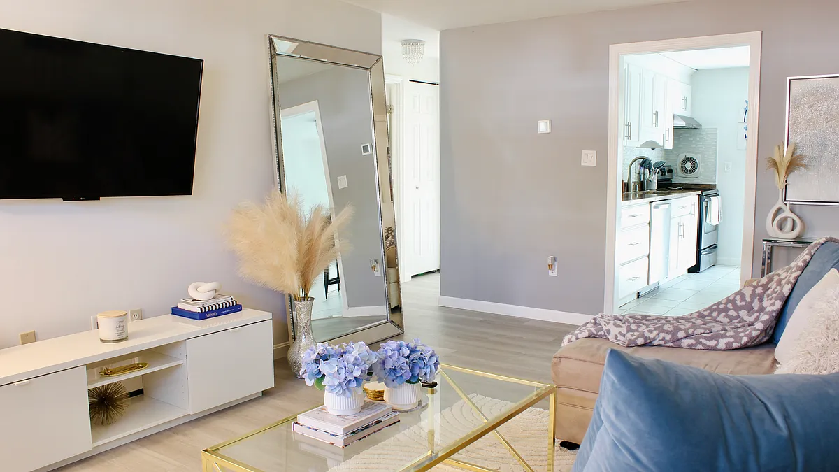 70 Washington Park Dr Apt 1, Andover, MA 01810 HotPads