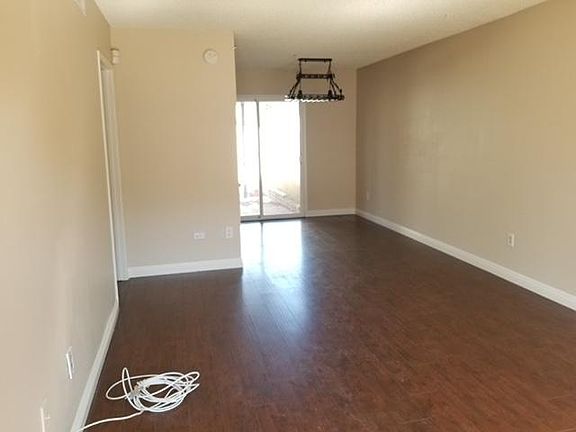 3rd image of 16840 Village Ln APT B