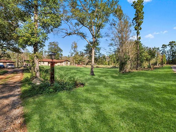 4th image of 11195 Magnolia Drive