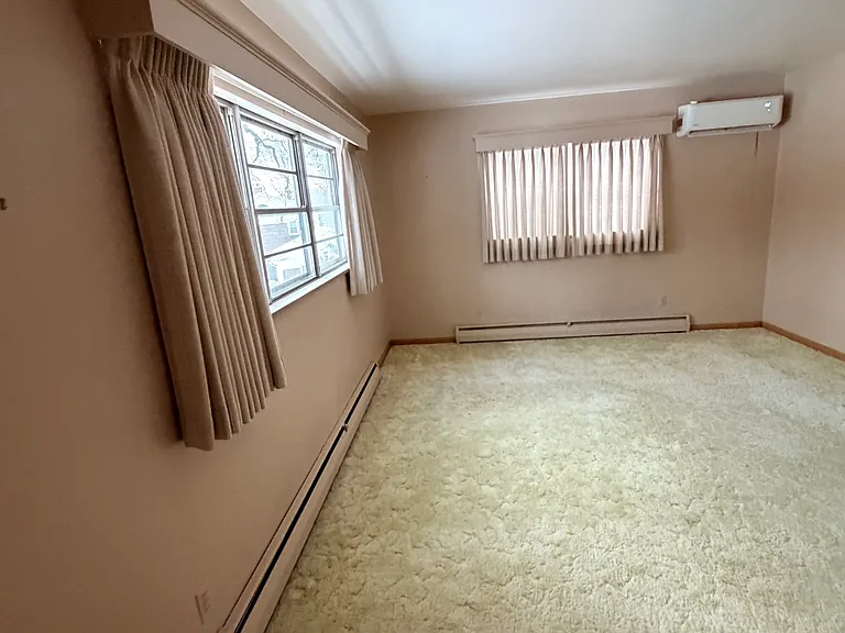 208 Southridge Rd — Photo 15