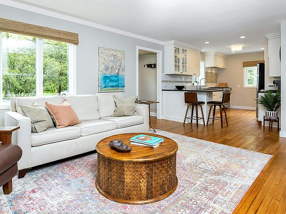 39 Clover Dr, Wilton, CT 06897 | MLS #170619483 | Zillow