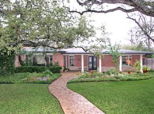 625 Morningside Dr, Terrell Hills, TX 78209