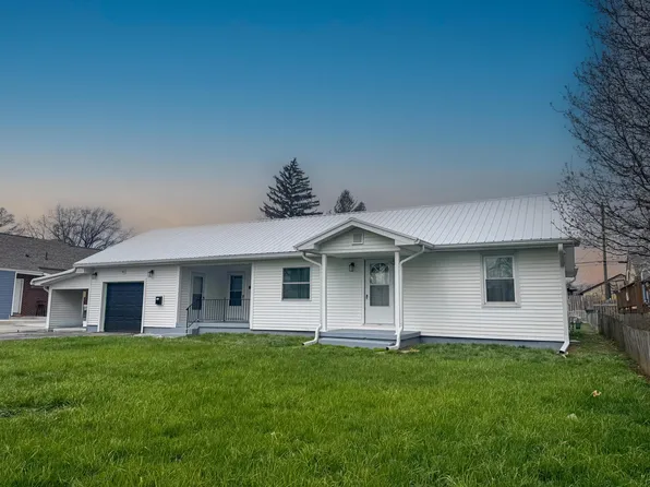 1097 Forest Dr, Columbus, OH 43223