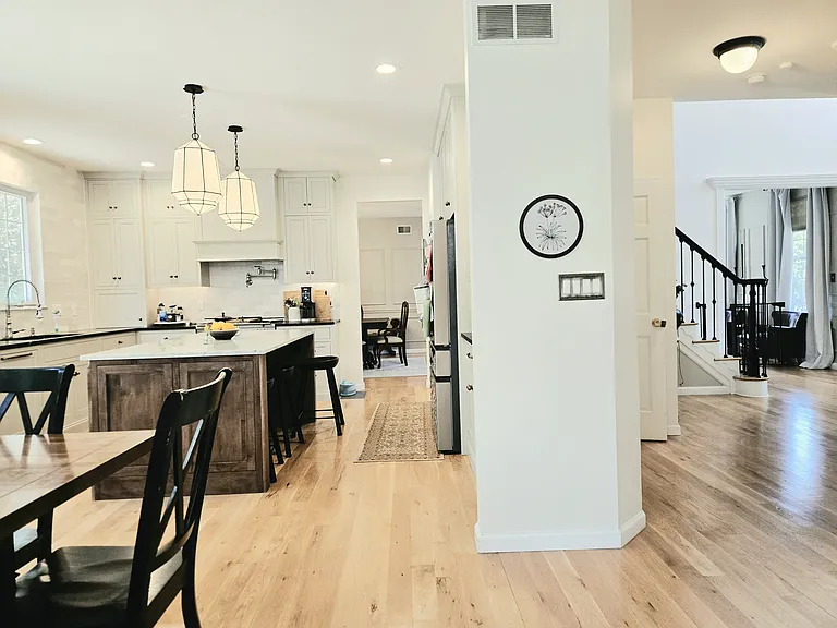 34 Margaret Dr — Photo 21