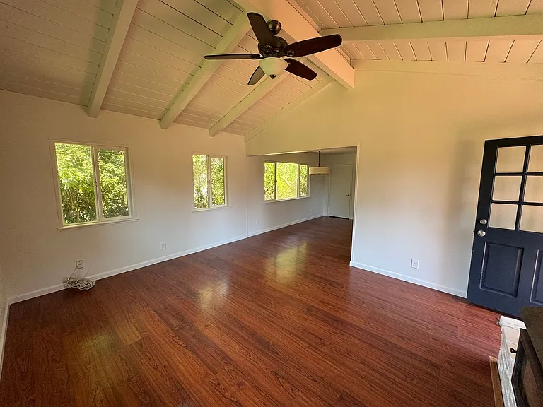 640 Peaceful Valley Dr — Photo 8
