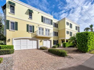 325 3rd St S #6, Naples, FL 34102