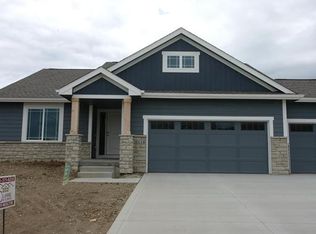 8202 Mercato Ct, West Des Moines, IA 50266