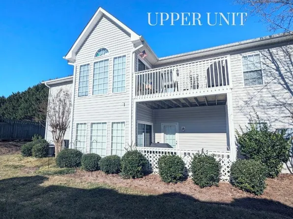 7428 Riverview Knoll Ct, Clemmons, NC 27012