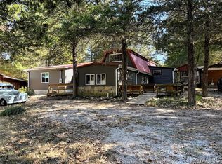 11197 Mounts Rd, Irondale, MO 63648