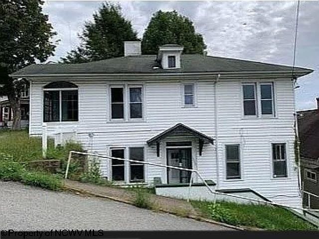1st image of 124 Watson Ave