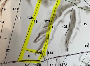 18 E Hickory Neck Rd, Saluda, VA 23149