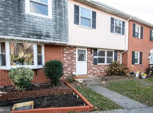 4519 Fieldstone Ct, Marshall, VA 20115