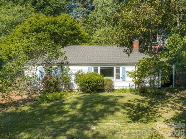 28 Arthur Rd, Asheville, NC 28806