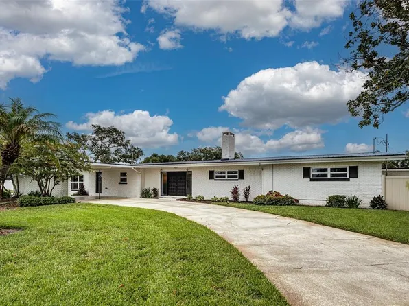 2925 E LAKE HARTRIDGE DRIVE, WINTER HAVEN, FL 33881