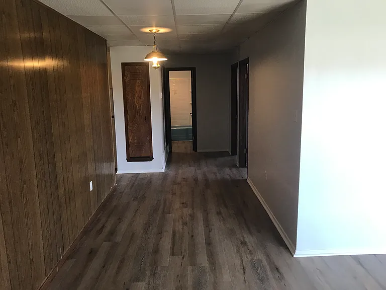 1001 Minter Ln #D — Photo 3