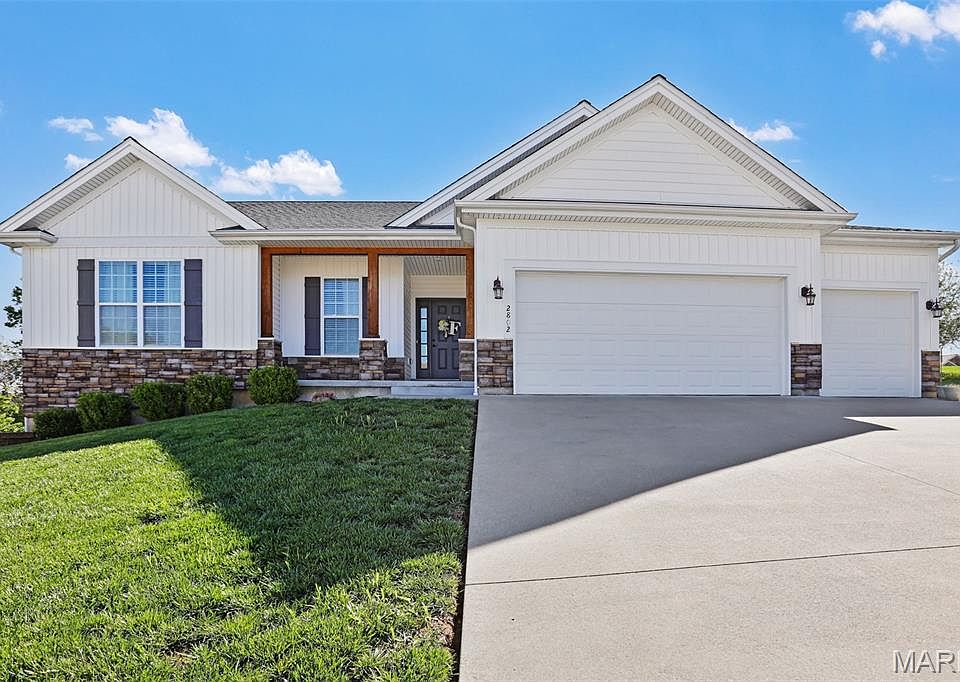 1st image of 2802 Tayson Way
