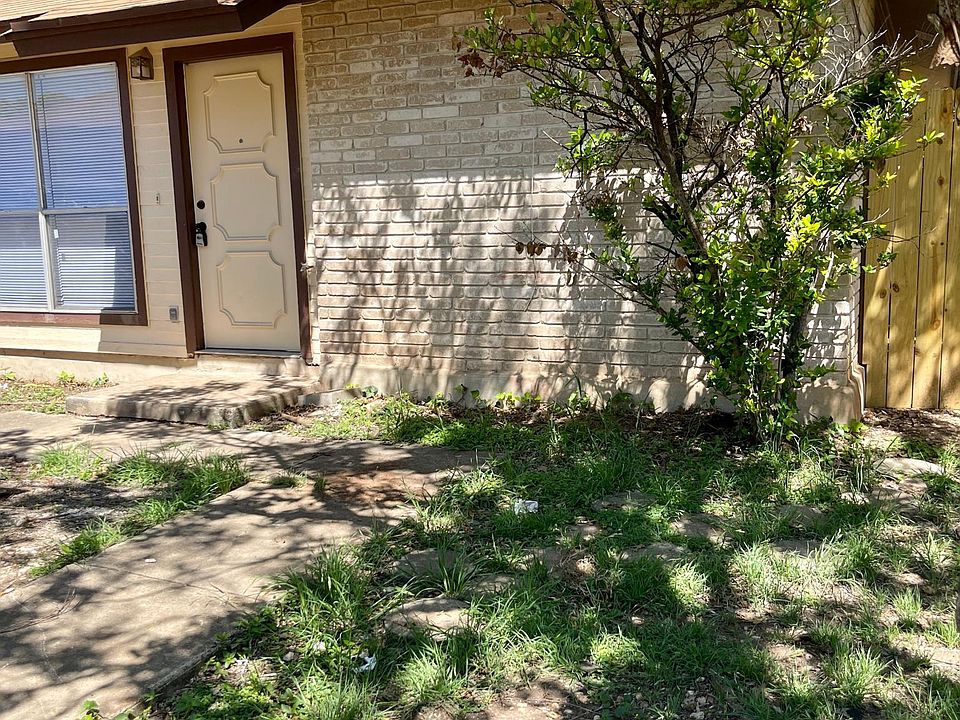1st image of 8871 Meadow Trace St