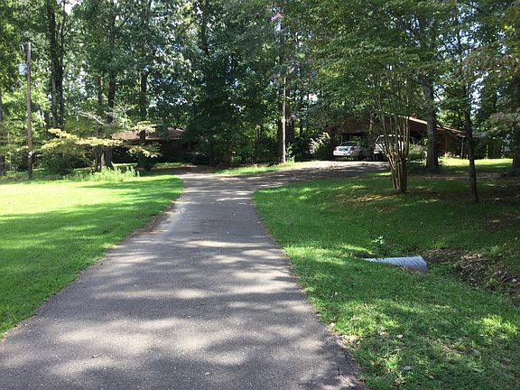 Long lane off main street