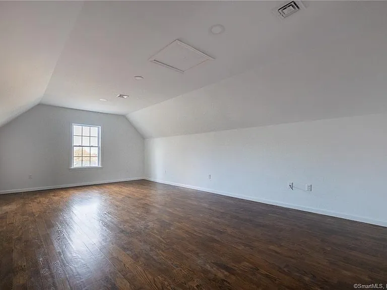 340 Pleasantview Ave — Photo 20