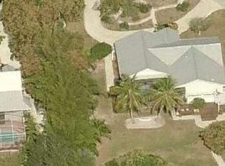 7325 Caloosa Dr, Bokeelia, FL 33922