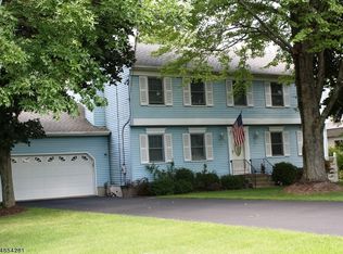 59 Pinkneyville Rd, Sparta, NJ 07871