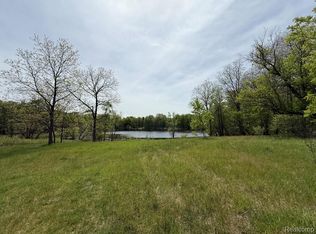 2320 Pool Rd, Holly, MI 48442
