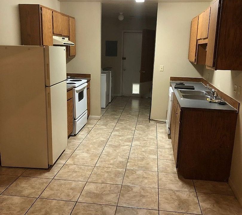 1st image of 5802 Samantha St #B