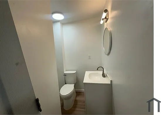 1 bed, $1,100 — Photo 4