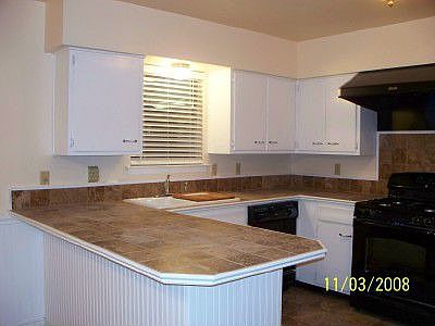 Large updated kitchen