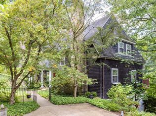 13 Little Sewickley Creek Rd, Sewickley, PA 15143