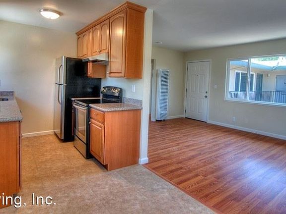2nd image of 1758 S Grant St APT 5