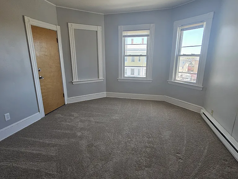 20 Horace St #3S — Photo 6
