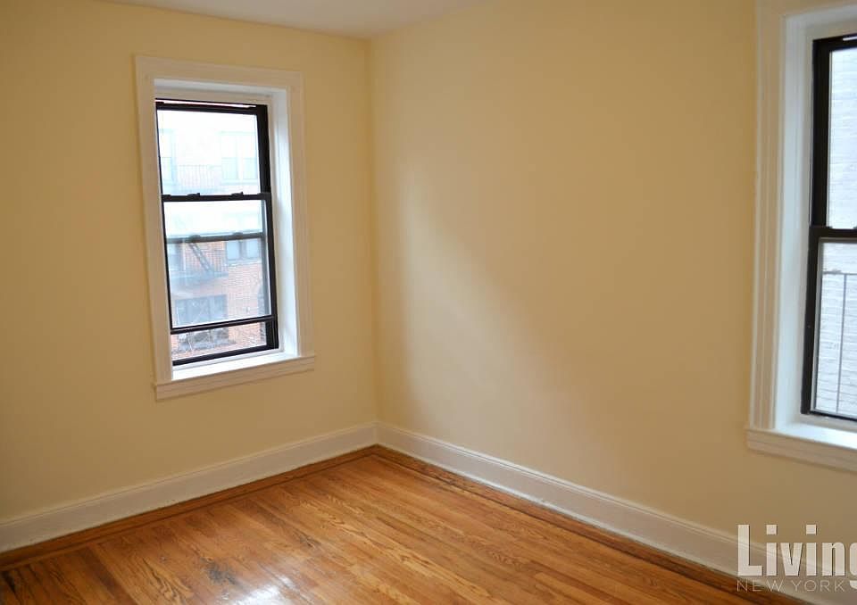 2nd image of 4706 45th St APT B6