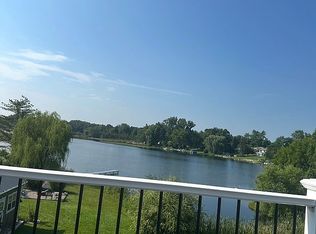 1072 Dunleavy Dr, Highland, MI 48356