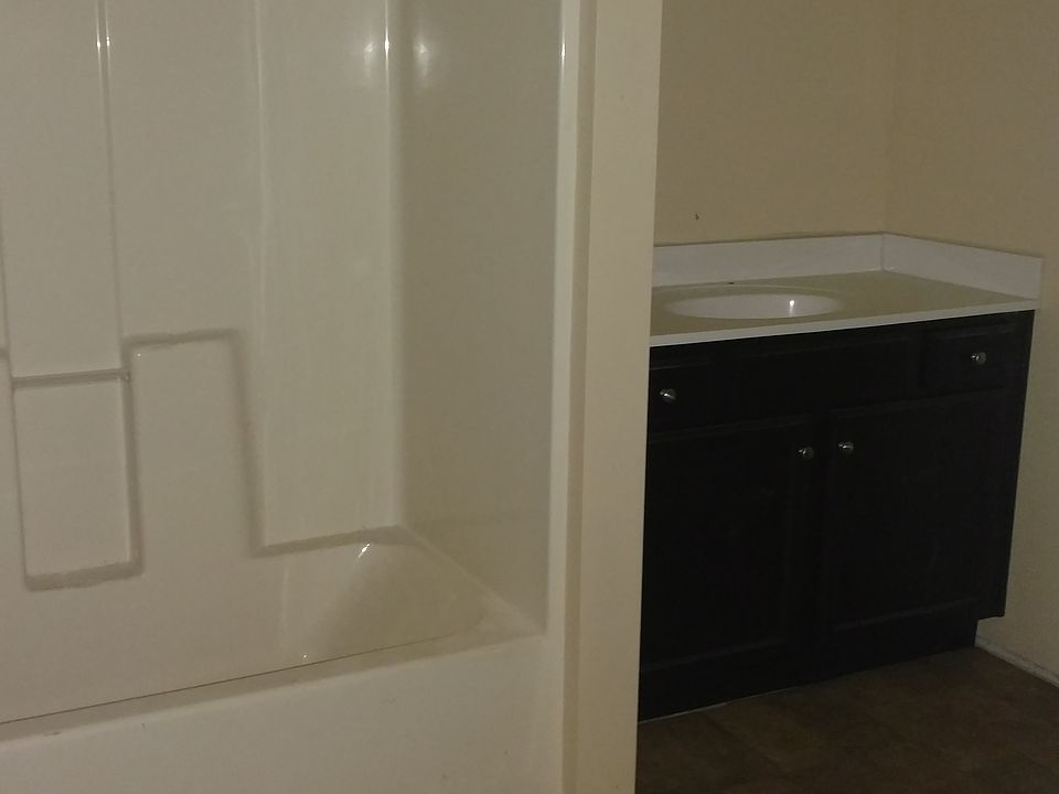 2nd image of 1151 Bose Ave