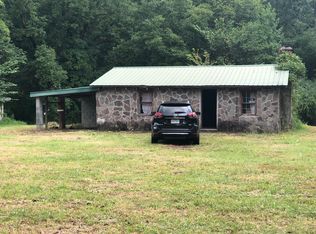 132 Hampton Rd, Cedartown, GA 30125