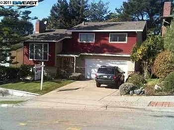 18775 Crane Ave photo 1