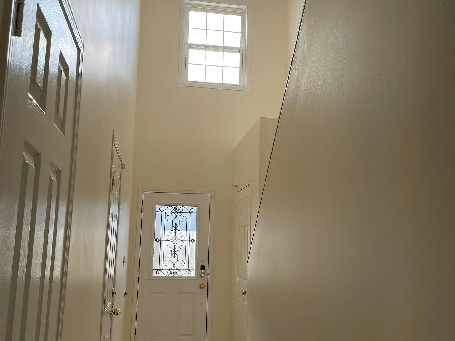 4 bed, $3,600 — Photo 4