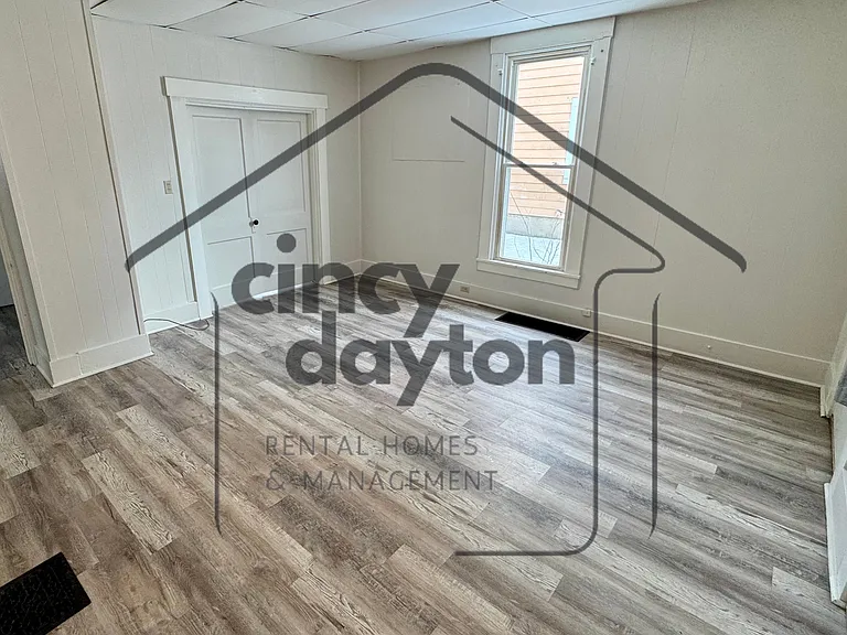110 N River St #1 — Photo 8