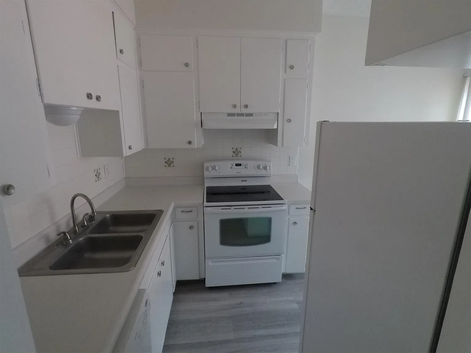 1509 Montana Ave — Photo 3