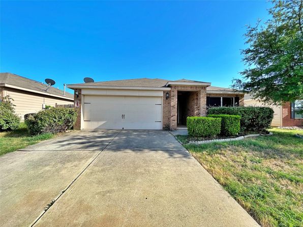 705 Lazy Crest Dr