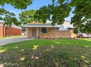 7349 Birch St, Taylor, MI 48180